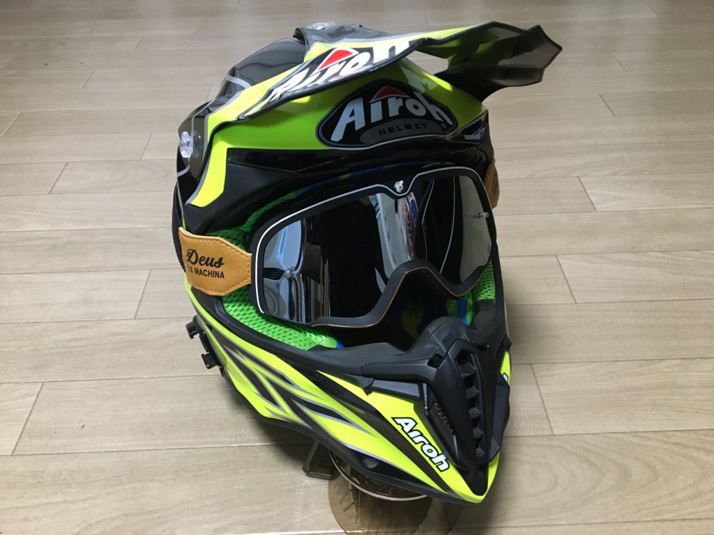 Airohのヘルメットのサイズ感｜オフロードバイクの海外ヘルメット【軽い！】｜OFF ROAD.hack